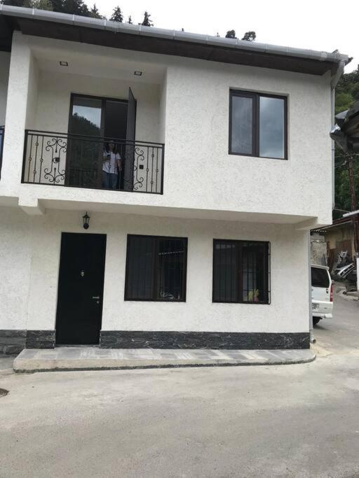 Villa My House Bordschomi Exterior foto